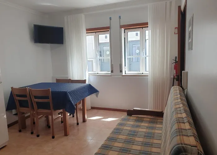 Casinhas Da - - Ground Floor * Nazaré